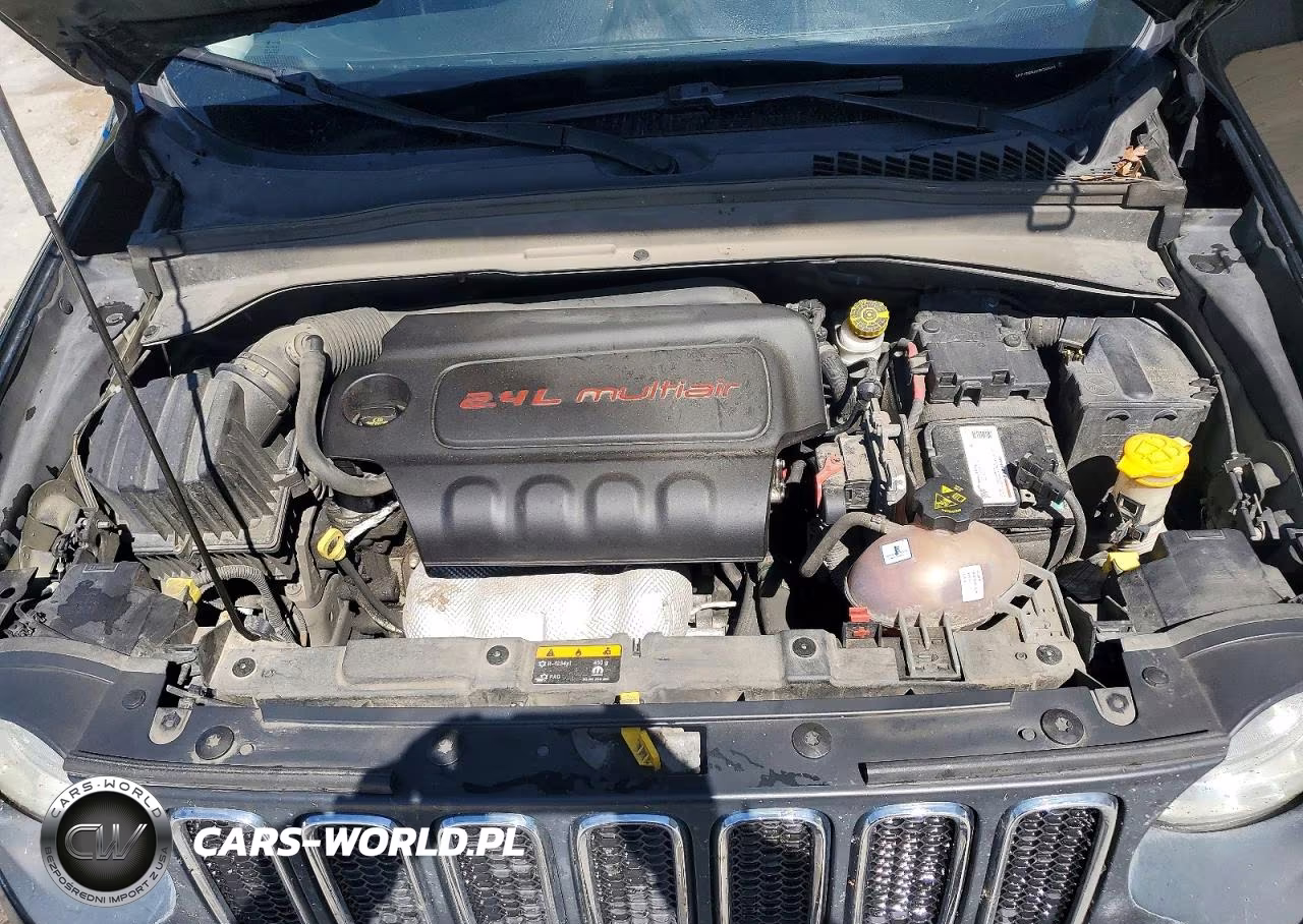 2017 Jeep Renegade Latitude VIN:ZACCJBBB4HPG56972 - 12