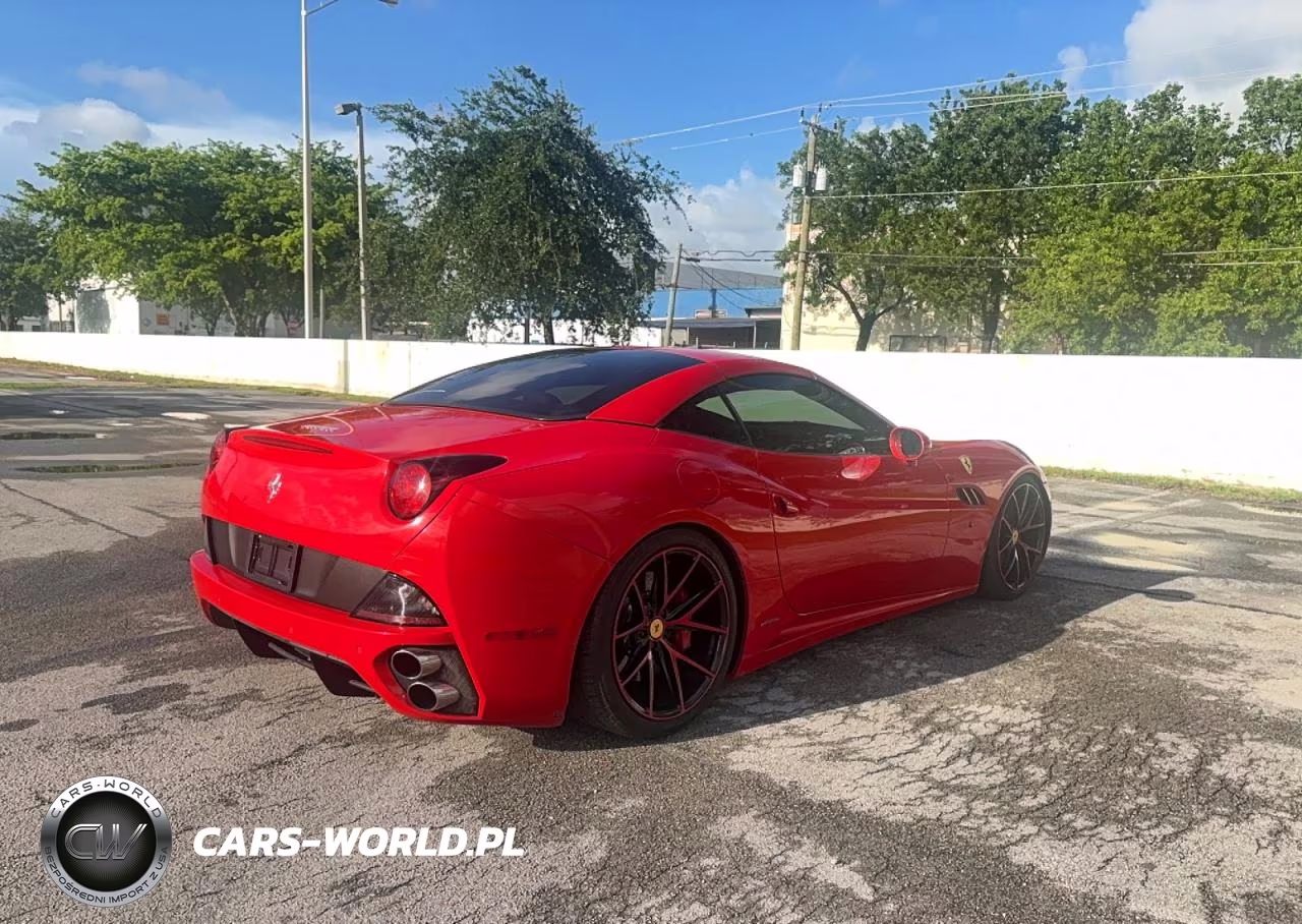 2012 Ferrari California VIN:ZFF65LJAXC0182557 - 4