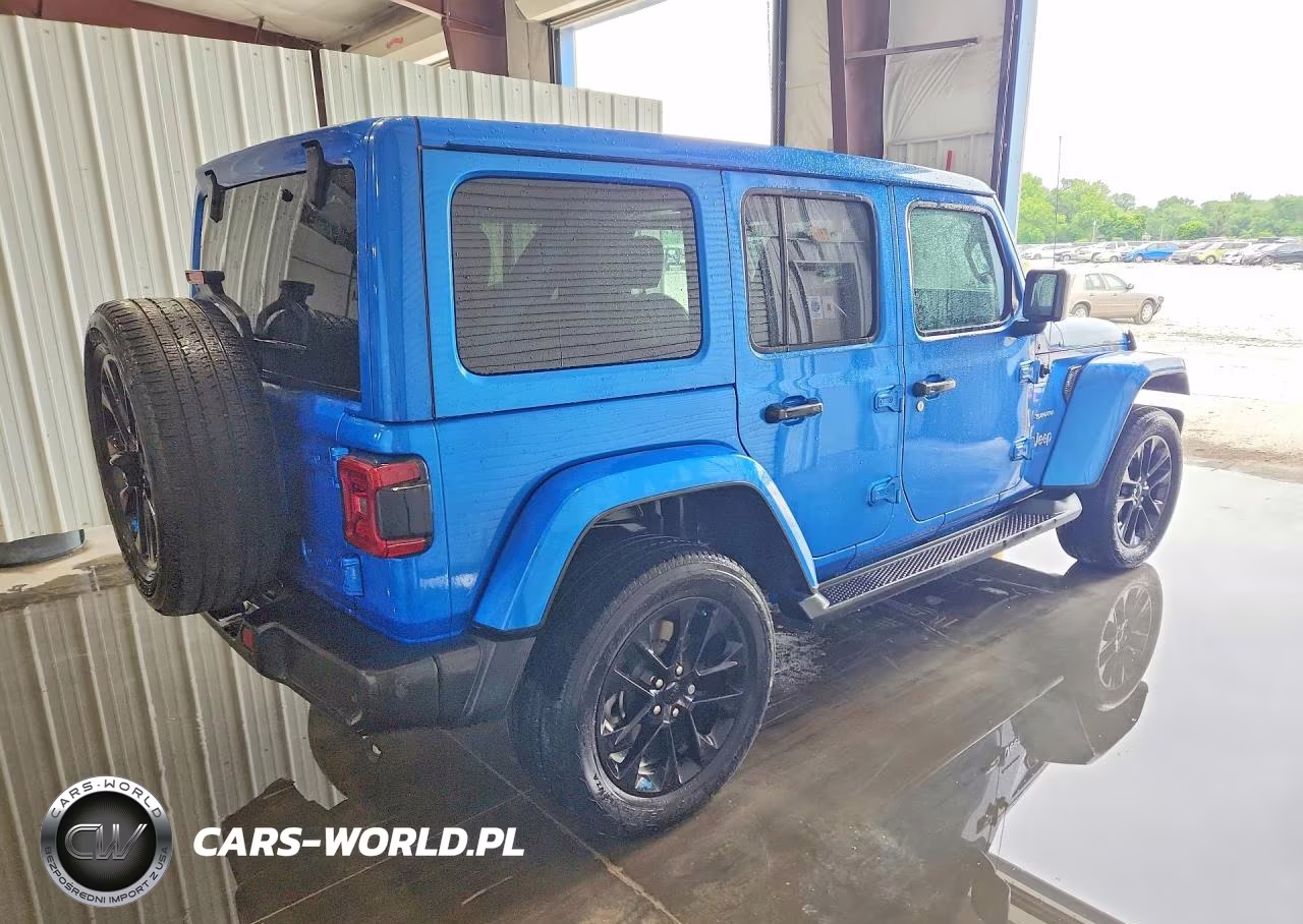 2023 Jeep Wrangler Sahara 4Xe VIN:1C4JJXP68PW538912 - 3