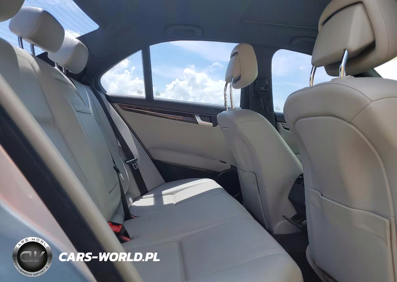 2013 Mercedes-Benz C 250 VIN:WDDGF4HB3DA742487 - 10