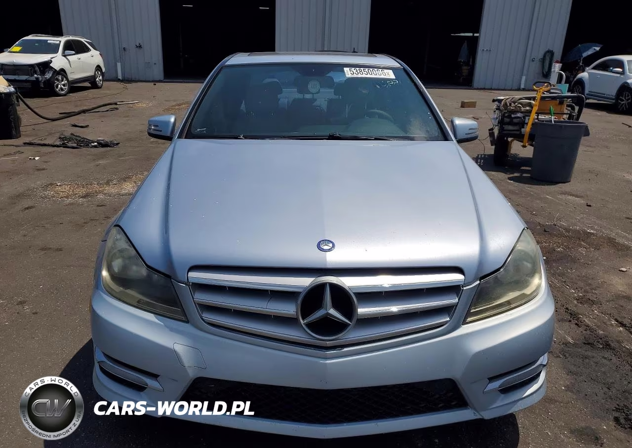 2013 Mercedes-Benz C 250 VIN:WDDGF4HB3DA742487 - 5
