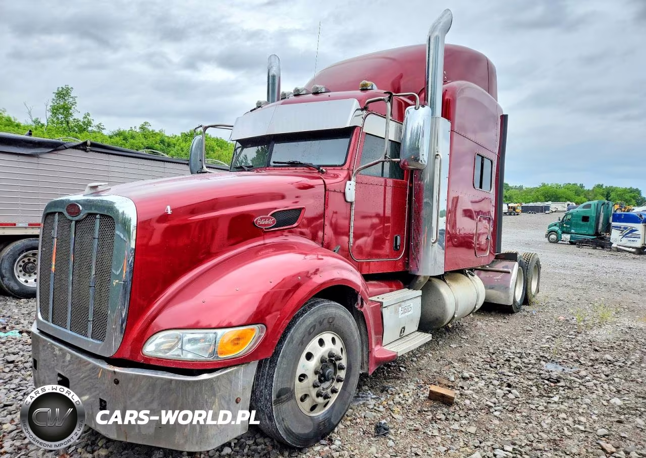 2013 Peterbilt 386 VIN:1XPHD49X2DD206402 - 2