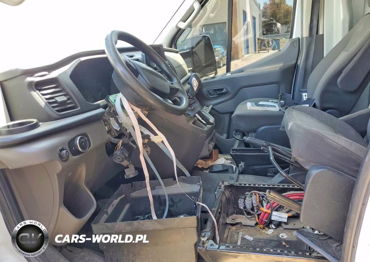 2020 Ford Transit T-250 VIN:1FDBW5P86LKB37805 - 7