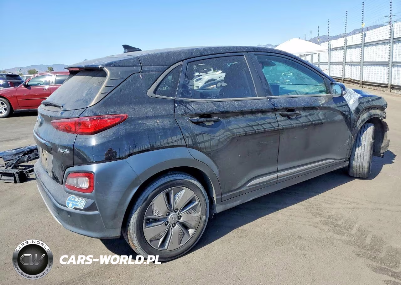 2021 Hyundai Kona Ultimate VIN:KM8K53AG4MU123950 - 3