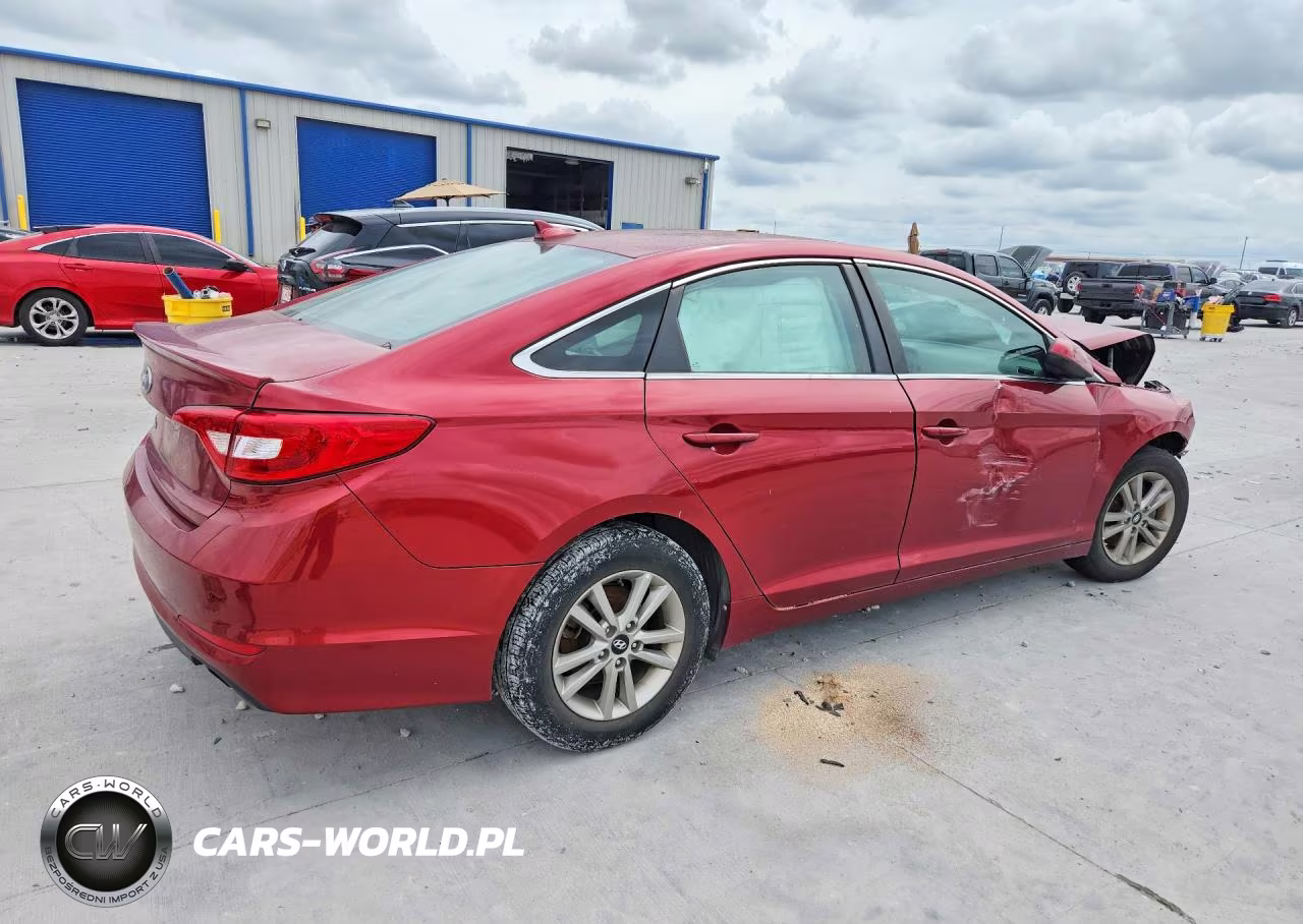 2016 Hyundai Sonata VIN:5NPE24AF3GH334322 - 3
