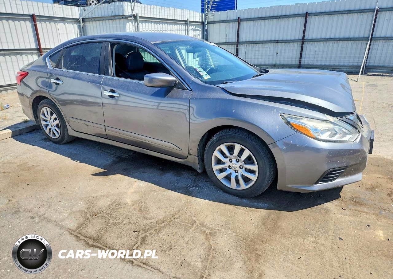 2017 Nissan Altima 2.5 S VIN:1N4AL3AP9HN305073 - 4