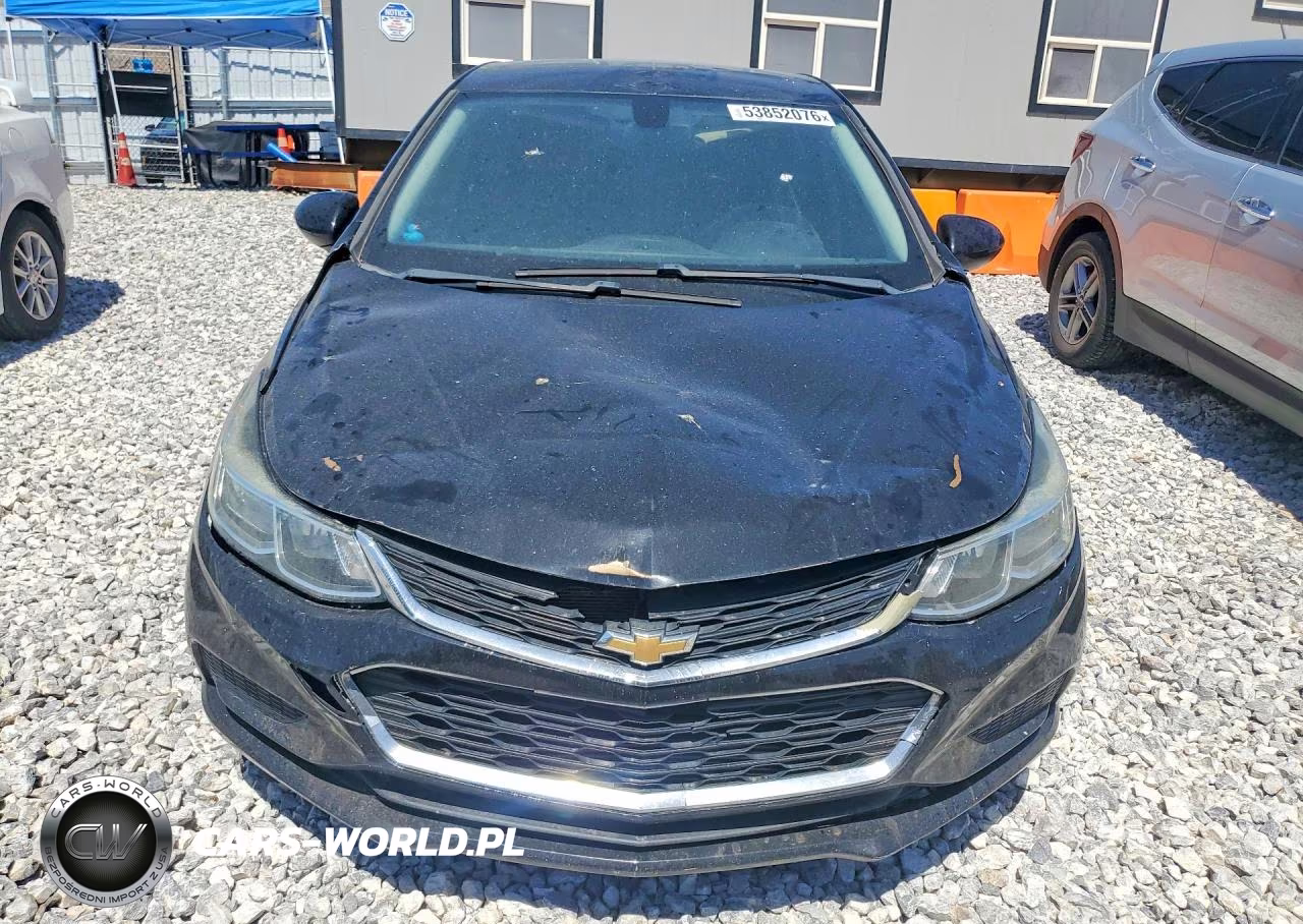 2018 Chevrolet Cruze Ls VIN:1G1BC5SM6J7242029 - 5