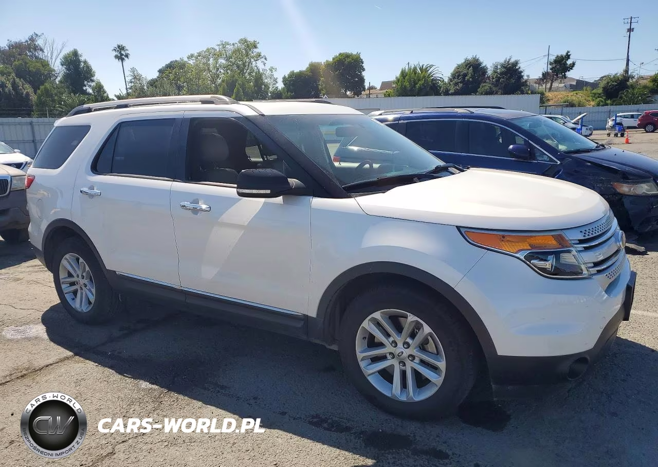2013 Ford Explorer Xlt VIN:1FM5K7D98DGB53946 - 4