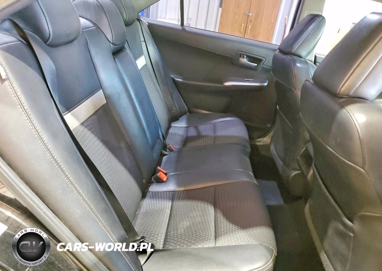 2014 Toyota Camry Se VIN:4T1BF1FK5EU833827 - 10