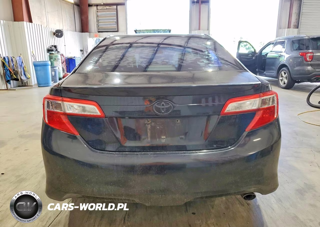 2014 Toyota Camry Se VIN:4T1BF1FK5EU833827 - 6