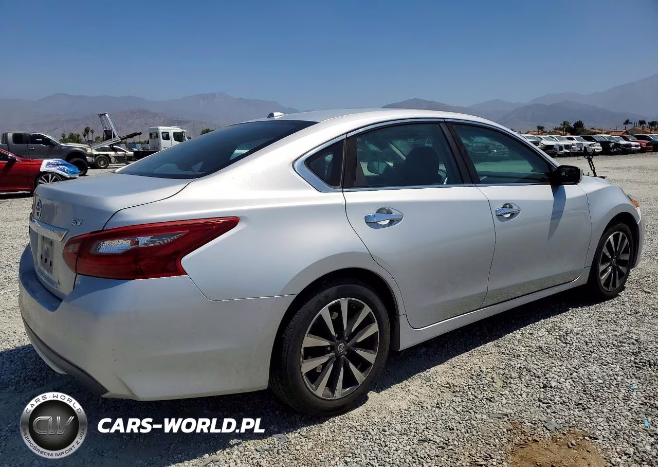 2018 Nissan Altima 2.5 Sv VIN:1N4AL3AP7JC154087 - 3