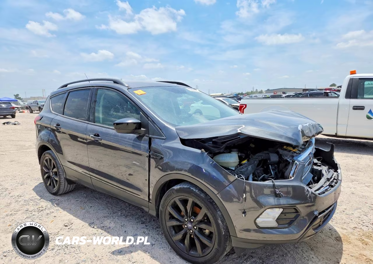 2019 Ford Escape Se VIN:1FMCU0GD8KUB85898 - 4