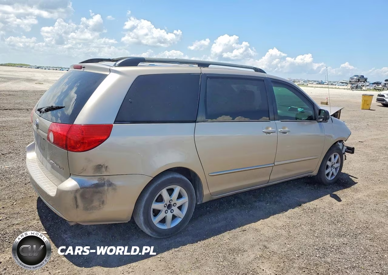 2007 Toyota Sienna Le 8-Passenger VIN:5TDZK23C77S033765 - 3