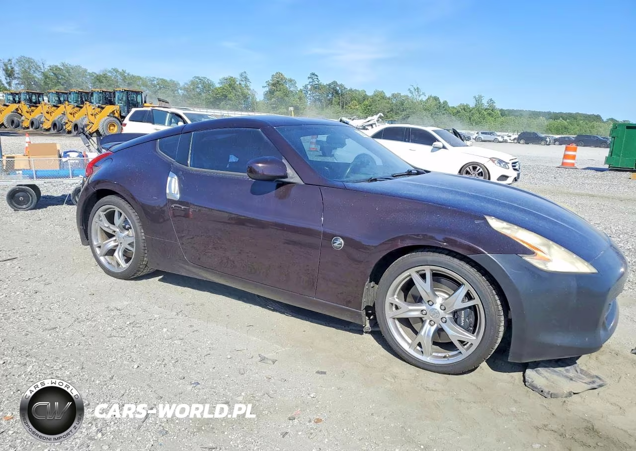2010 Nissan 370Z Base VIN:JN1AZ4EH5AM501365 - 4