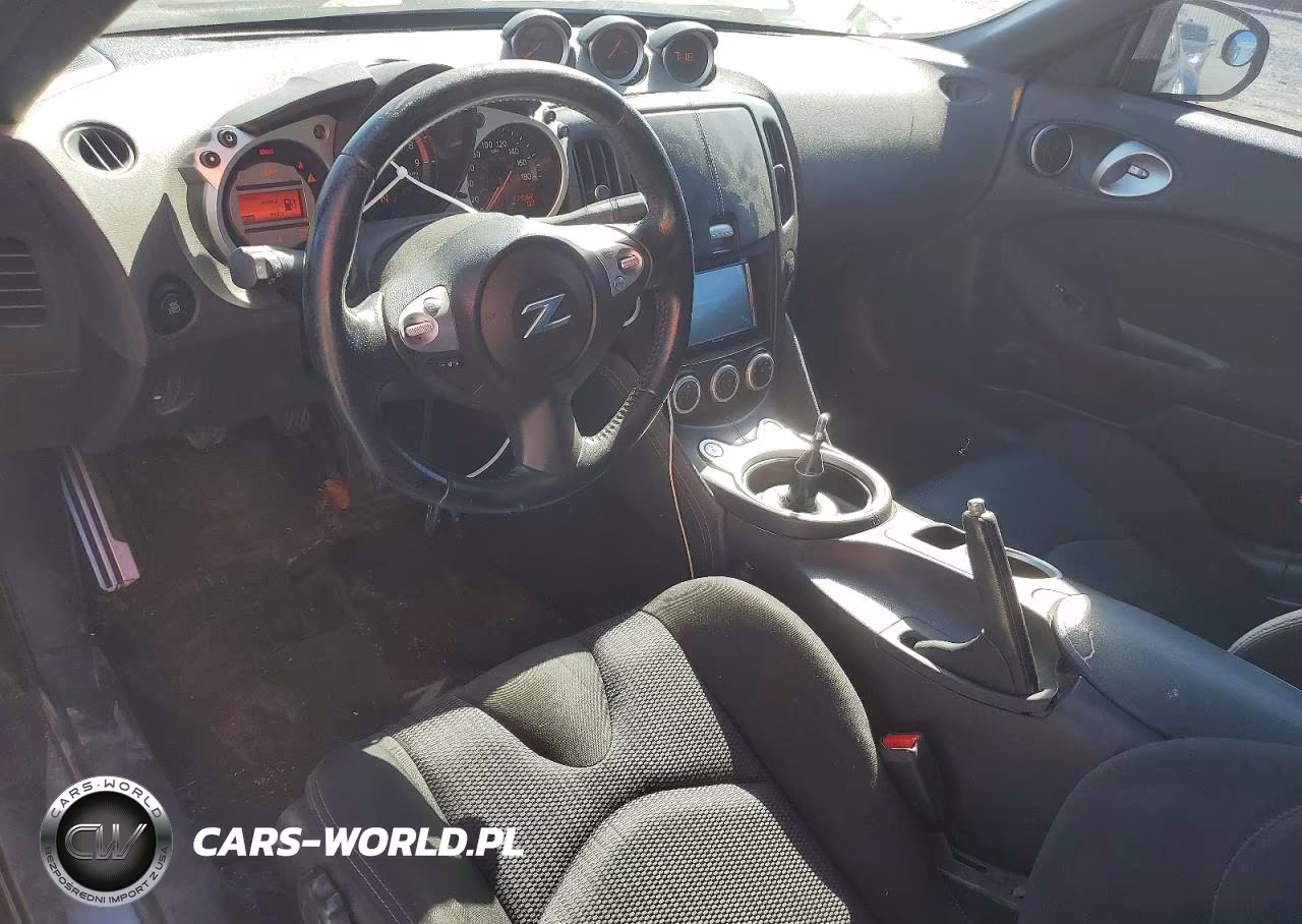 2010 Nissan 370Z Base VIN:JN1AZ4EH5AM501365 - 8
