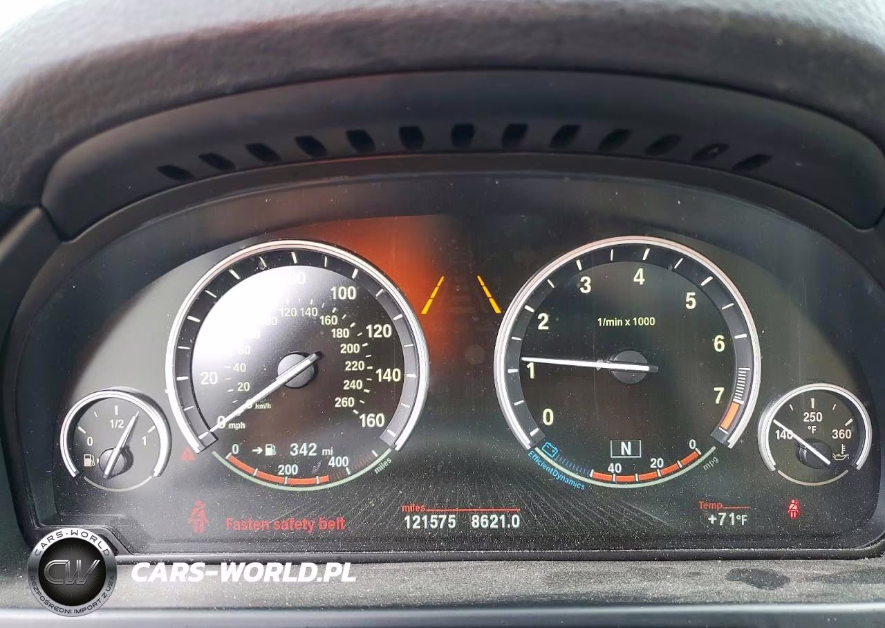 2014 BMW X5 xDrive35I VIN:5UXKR0C51E0H19207 - 9