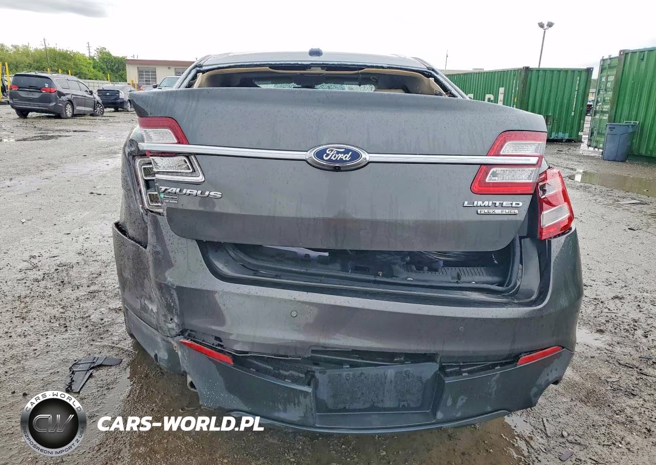 2017 Ford Taurus Limited VIN:1FAHP2F8XHG123580 - 6