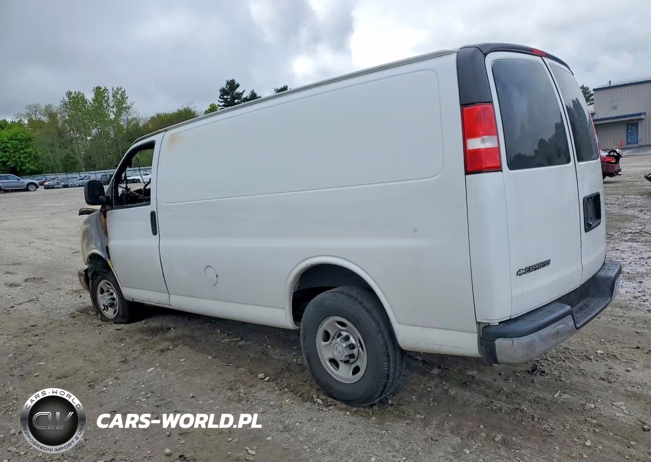2019 Chevrolet Express G2500 VIN:1GCWGAFP8K1155327 - 2