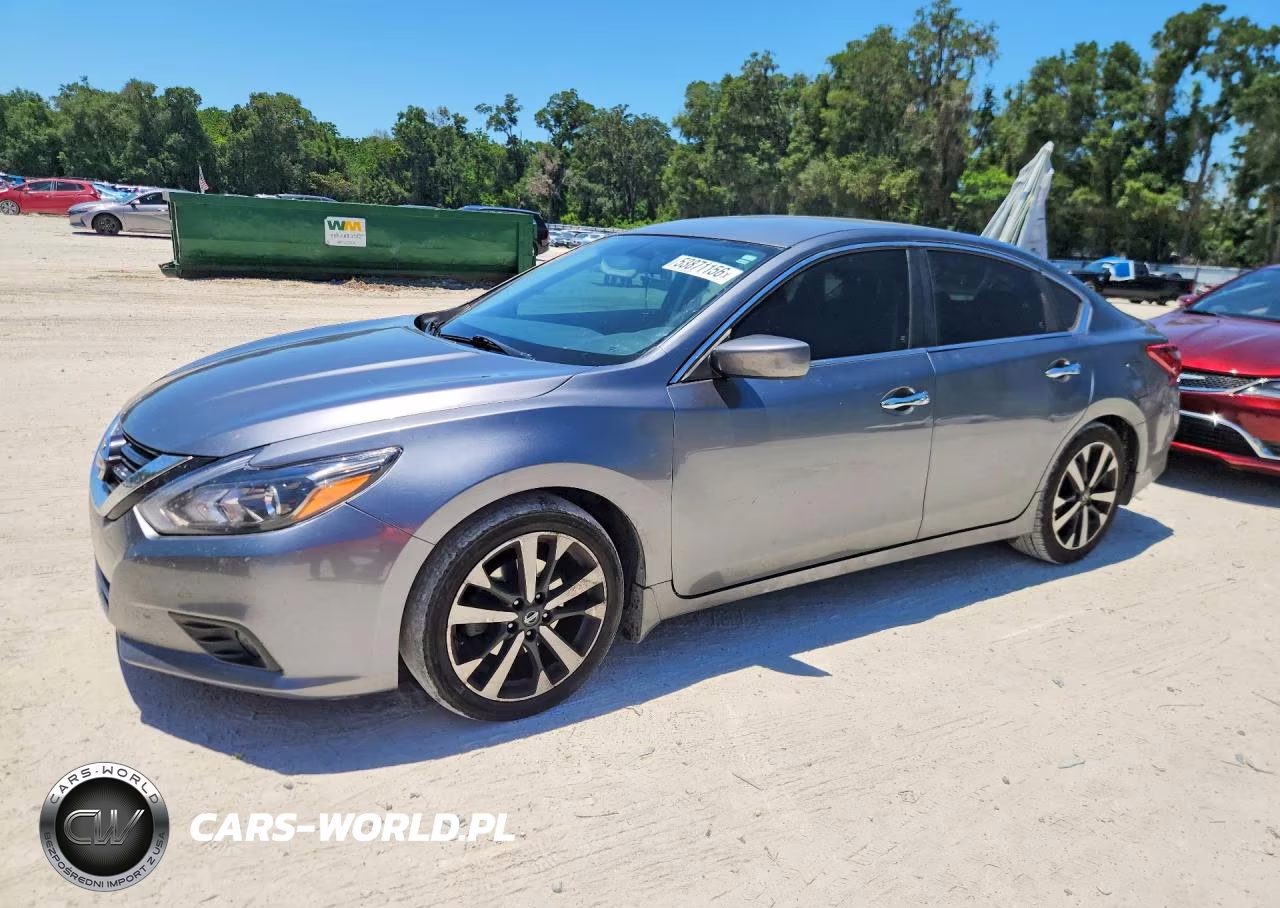 2018 Nissan Altima 2.5 Sr – zdjęcie 1 z 12