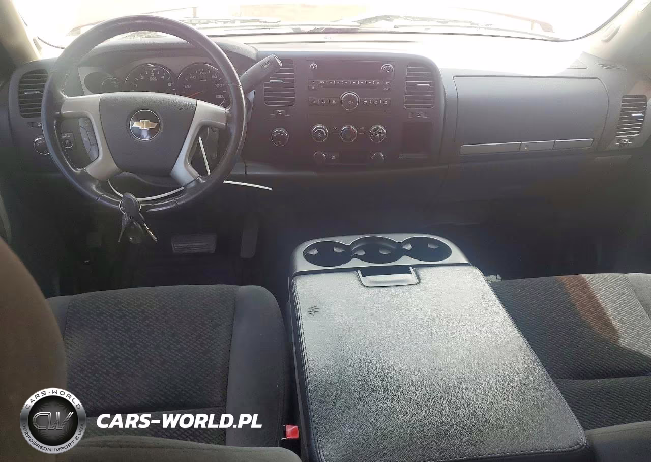 2008 Chevrolet Silverado K1500 VIN:2GCEK19J981317213 - 8