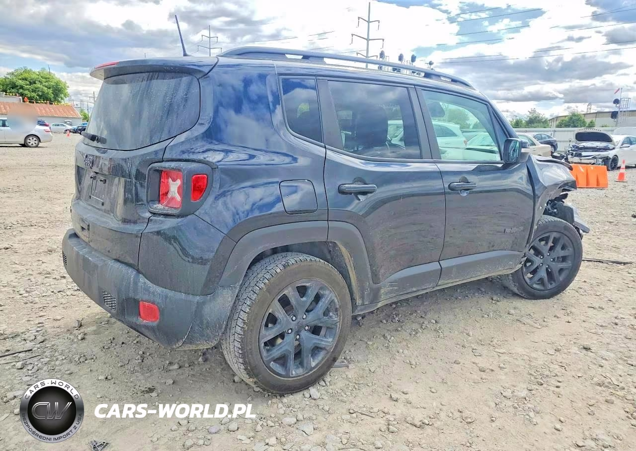 2018 Jeep Renegade Latitude VIN:ZACCJBBB2JPJ14238 - 3