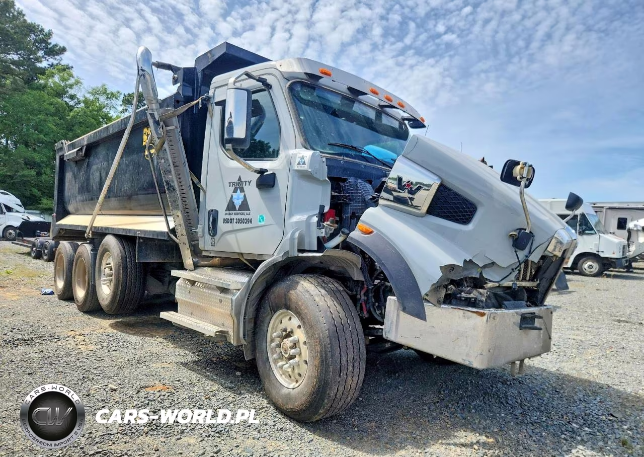 2026 Western Star 47X Chassis Dump Truck