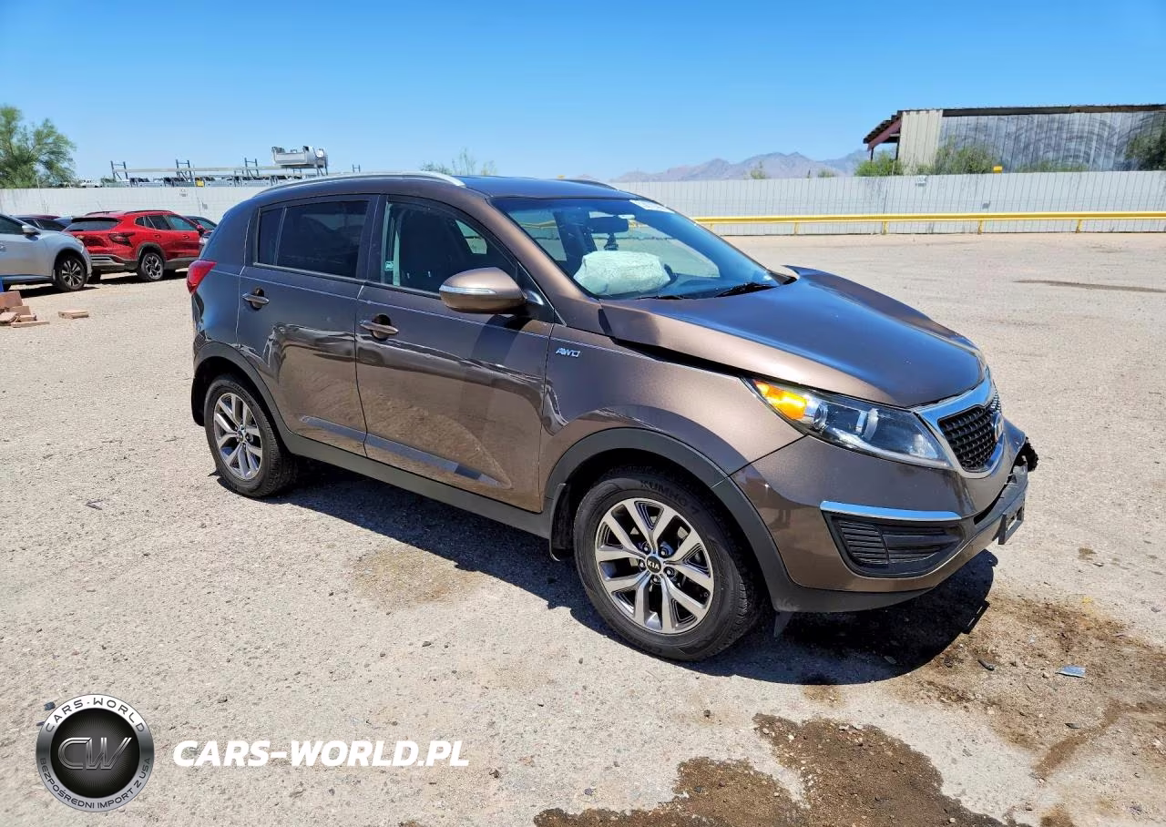 2014 Kia Sportage Lx VIN:KNDPBCAC2E7547773 - 4