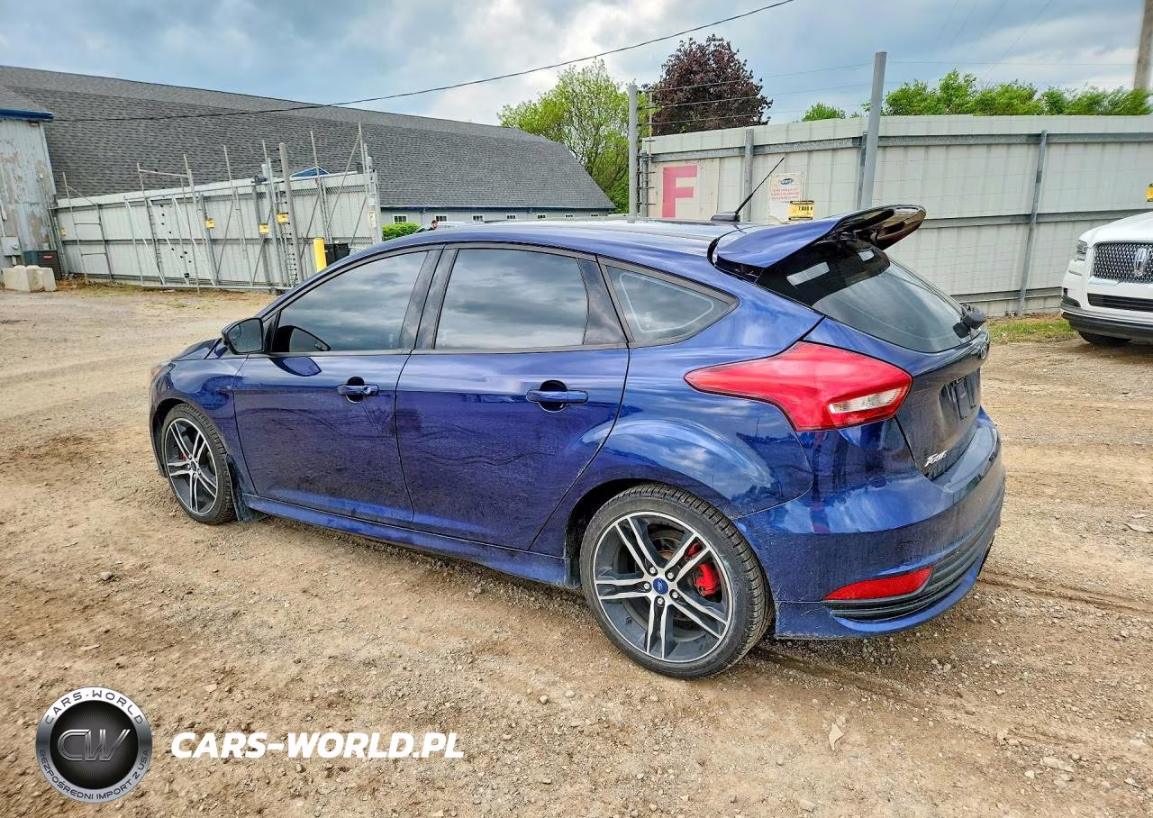 2017 Ford Focus St VIN:1FADP3L9XHL222232 - 2