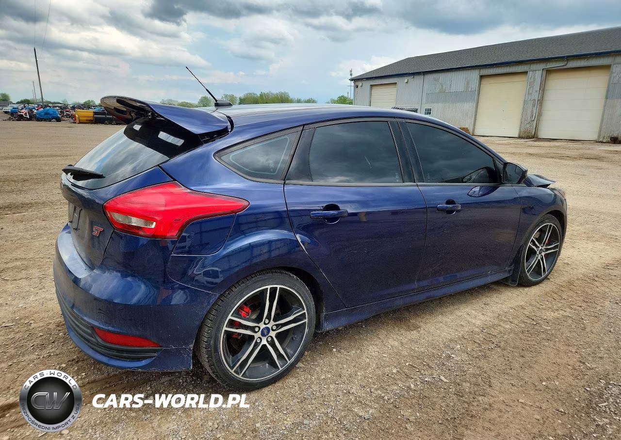2017 Ford Focus St VIN:1FADP3L9XHL222232 - 3