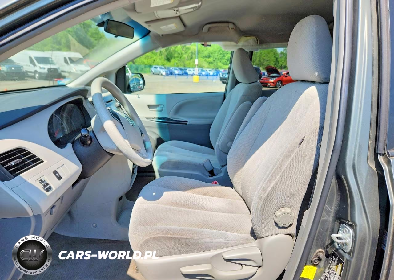 2012 Toyota Sienna Le 8-Passenger VIN:5TDKA3DC1CS015491 - 7