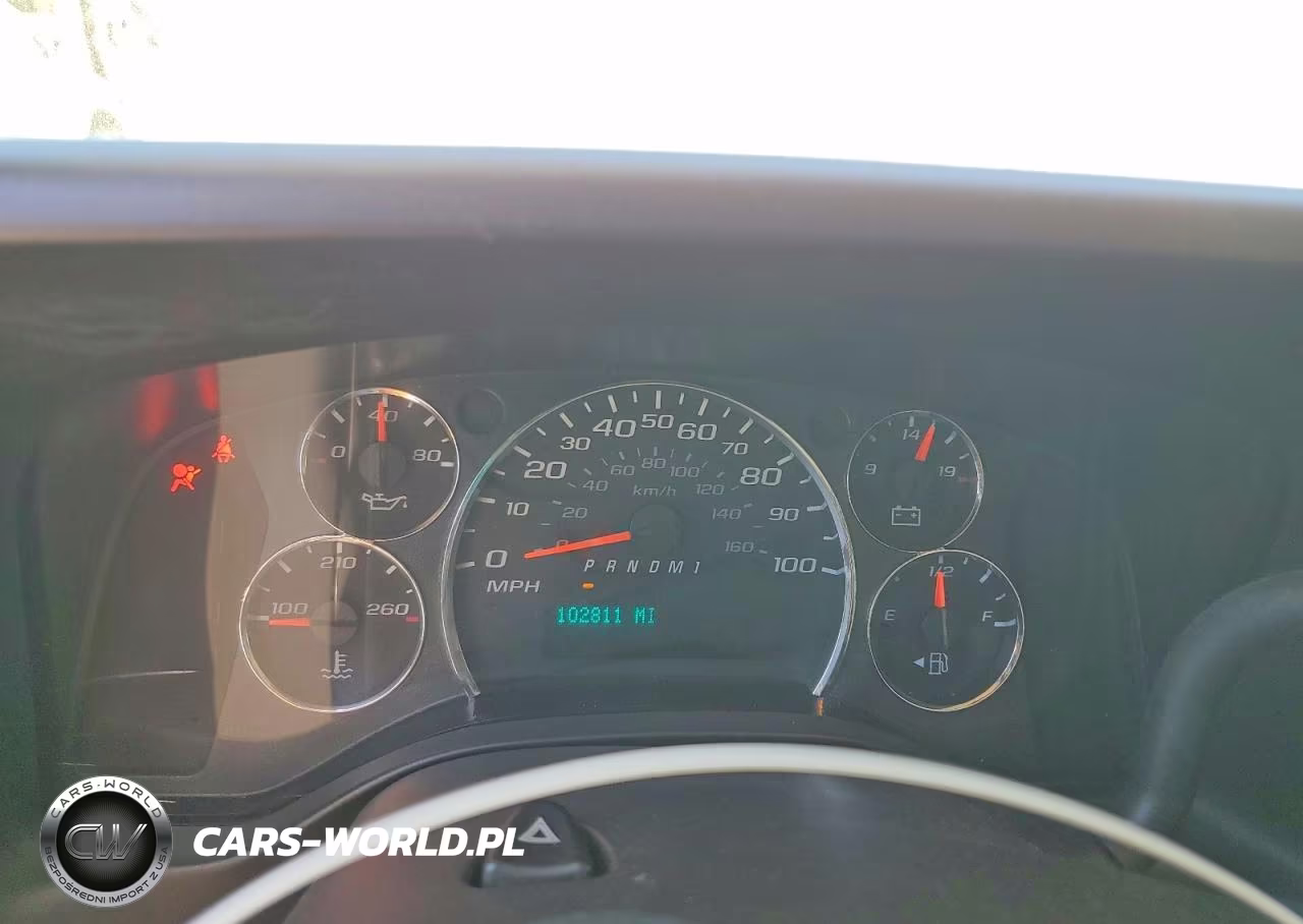 2020 Chevrolet Express G2500 VIN:1GCWGAFG8L1229850 - 9