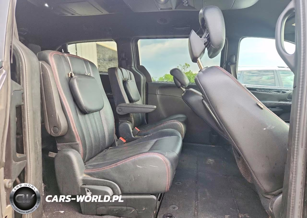 2018 Dodge Grand Caravan Gt VIN:2C4RDGEG4JR205158 - 11