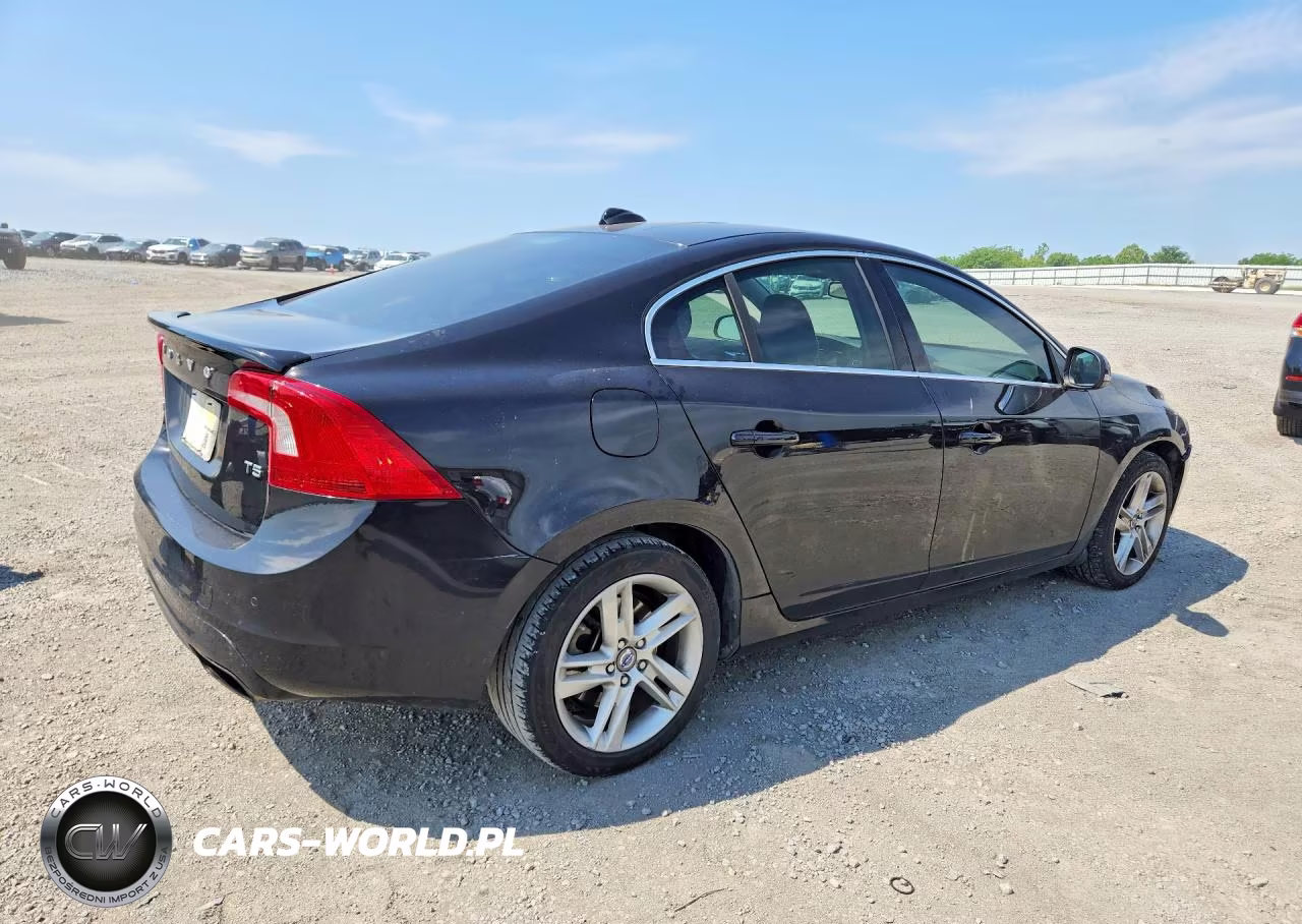 2015 Volvo S60 Premier VIN:YV140MFB6F1305324 - 3