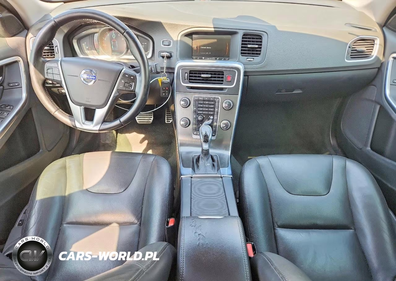 2015 Volvo S60 Premier VIN:YV140MFB6F1305324 - 8