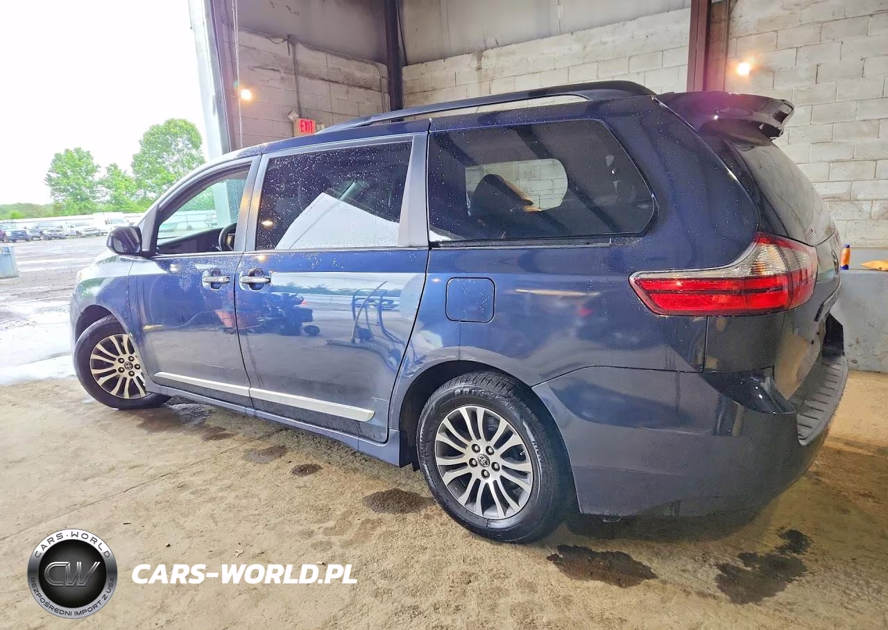 2018 Toyota Sienna Xle 8-Passenger VIN:5TDYZ3DC6JS954751 - 2