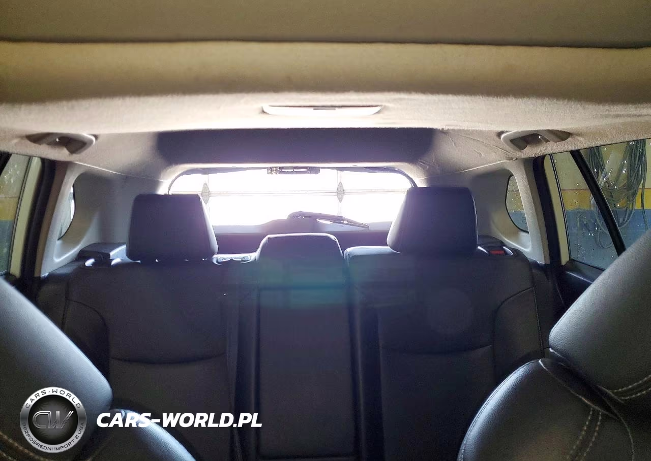 2022 Toyota Corolla Cross Xle VIN:7MUDAABG0NV040958 - 10