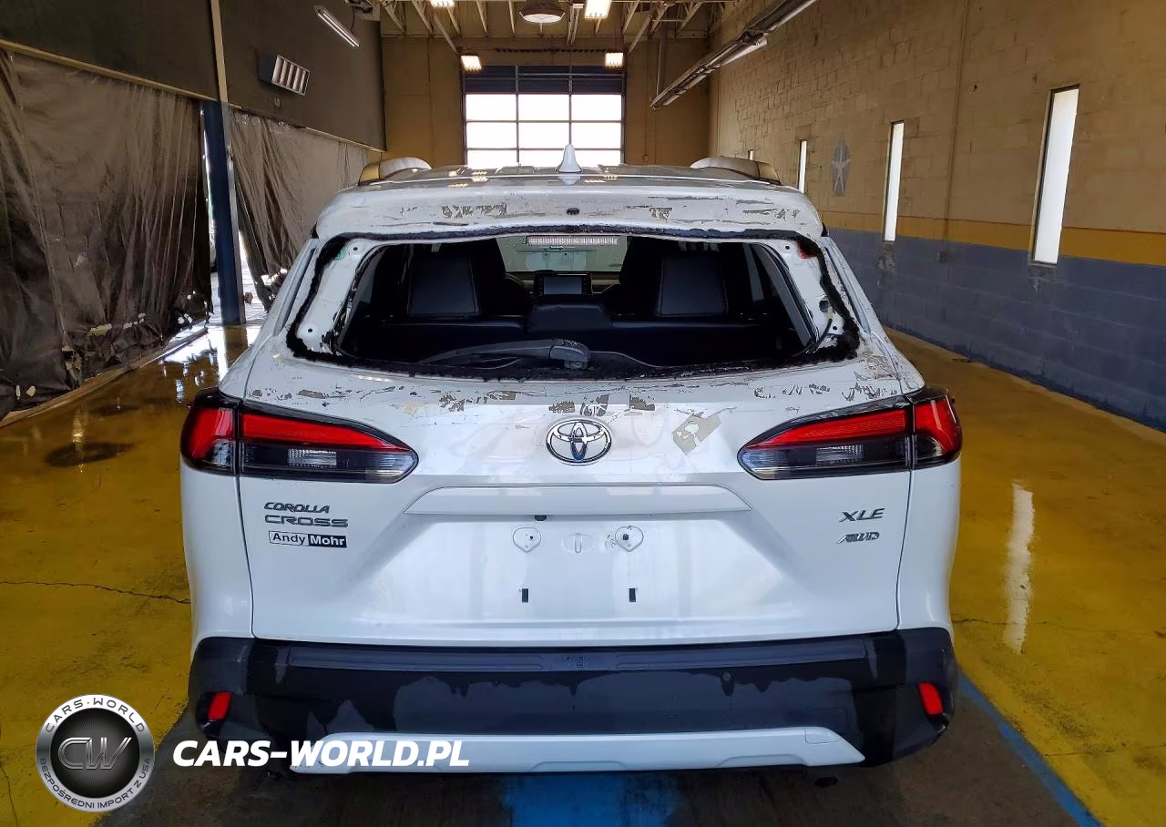 2022 Toyota Corolla Cross Xle VIN:7MUDAABG0NV040958 - 6