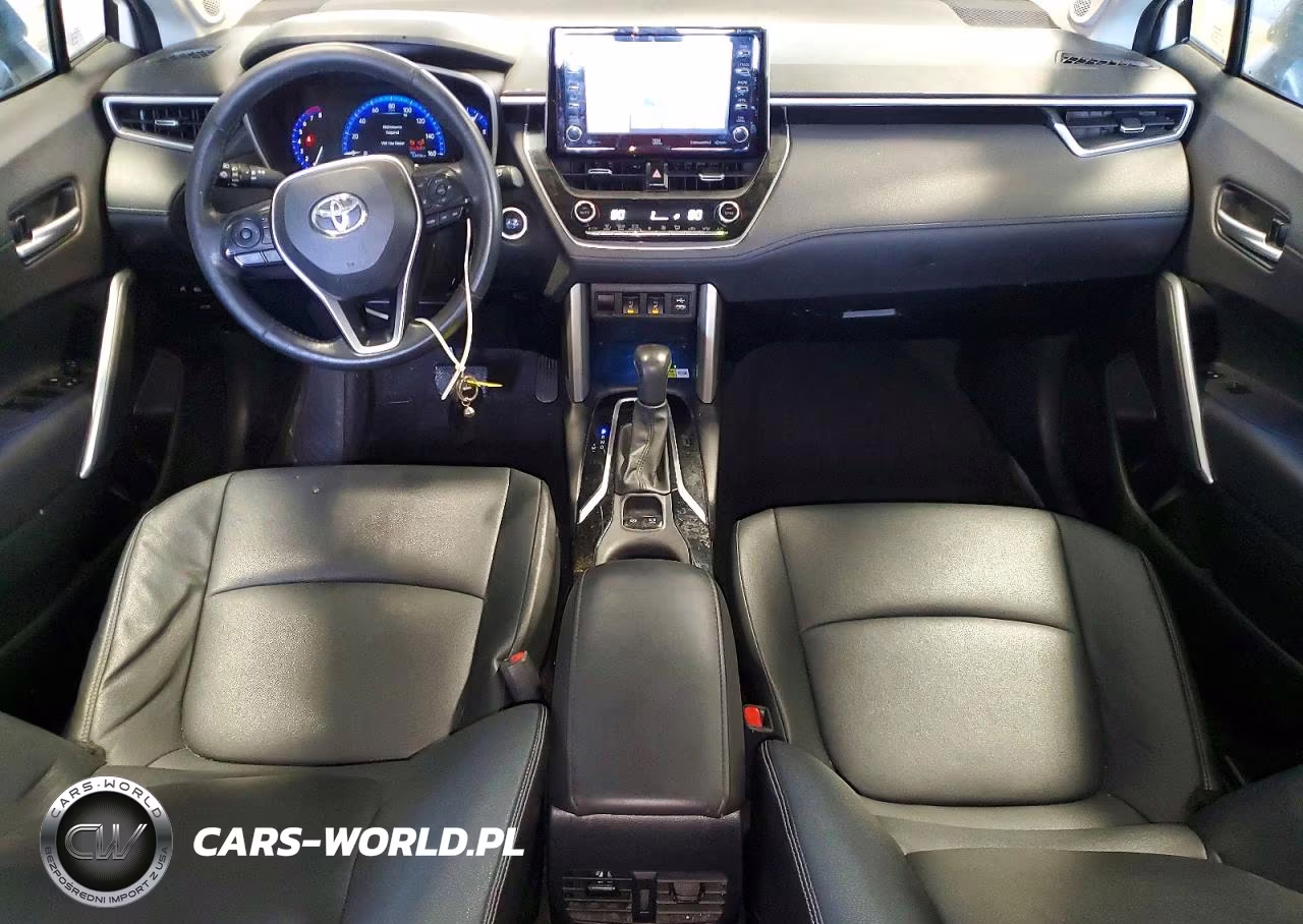 2022 Toyota Corolla Cross Xle VIN:7MUDAABG0NV040958 - 8