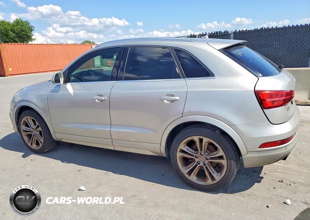2016 Audi Q3 Premium Plus VIN:WA1BFCFS9GR017395 - 2