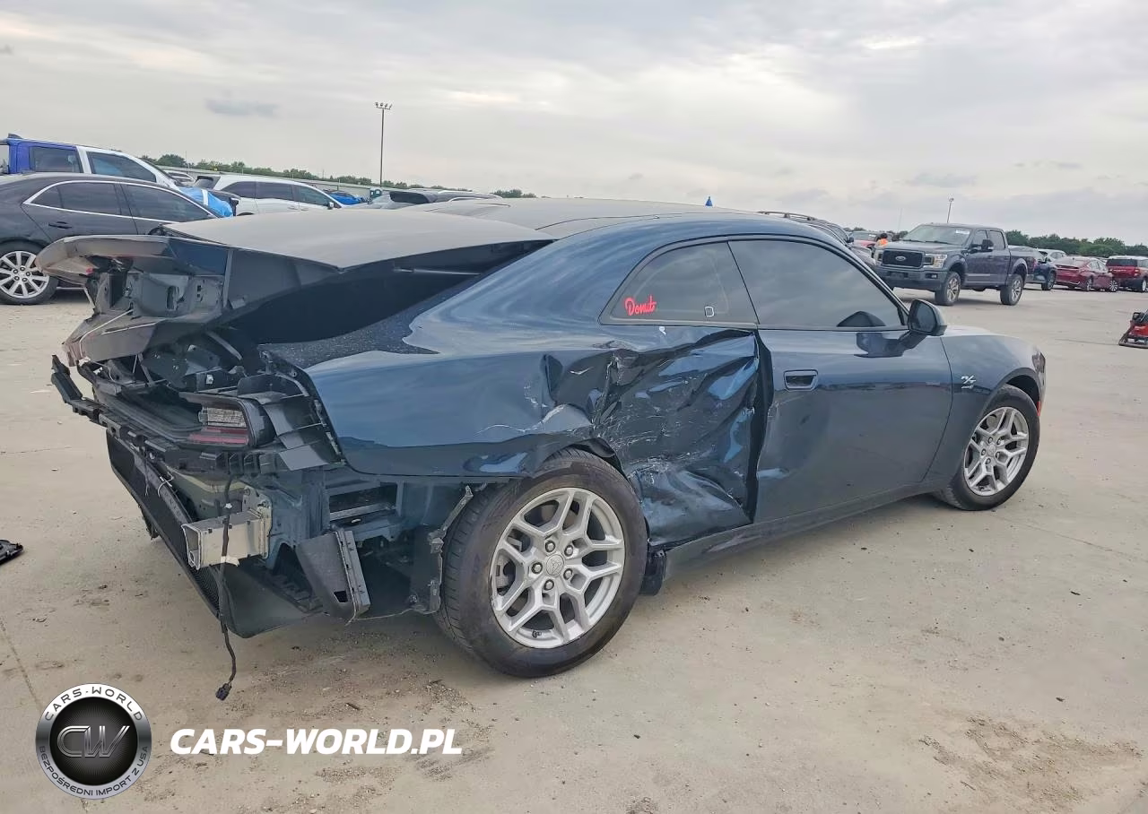 2025 Dodge Charger Daytona R VIN:2C3CDBCK1SR559628 - 3