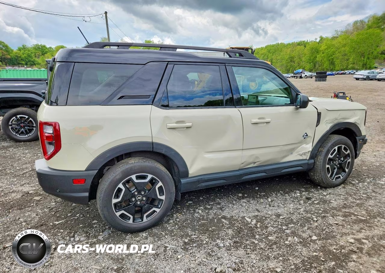 2024 Ford Bronco Sport Outer Banks VIN:3FMCR9C67RRF62607 - 3
