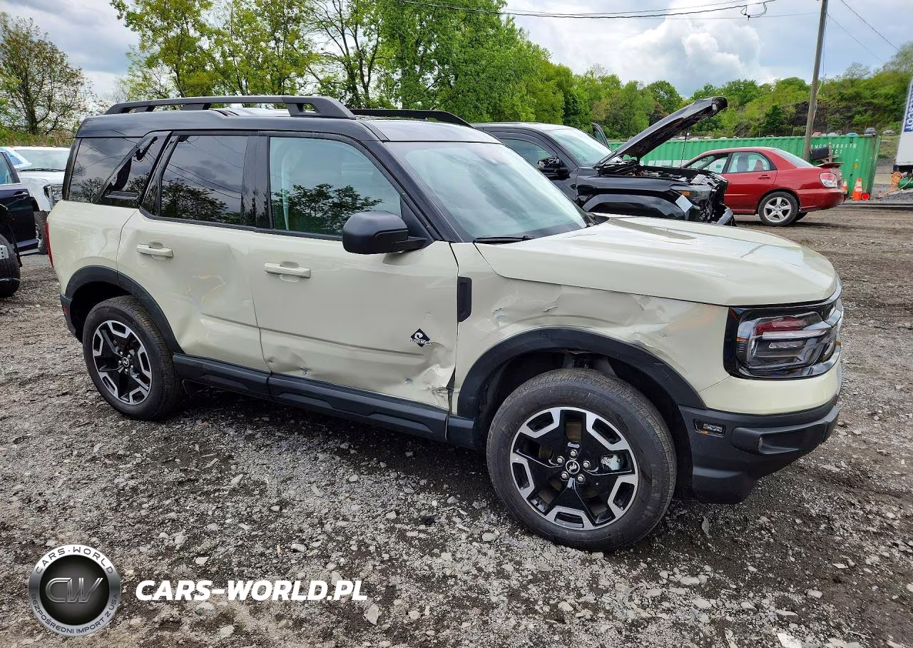 2024 Ford Bronco Sport Outer Banks VIN:3FMCR9C67RRF62607 - 4