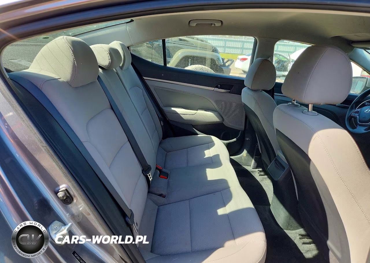 2018 Hyundai Elantra Sel VIN:5NPD84LF2JH326808 - 10