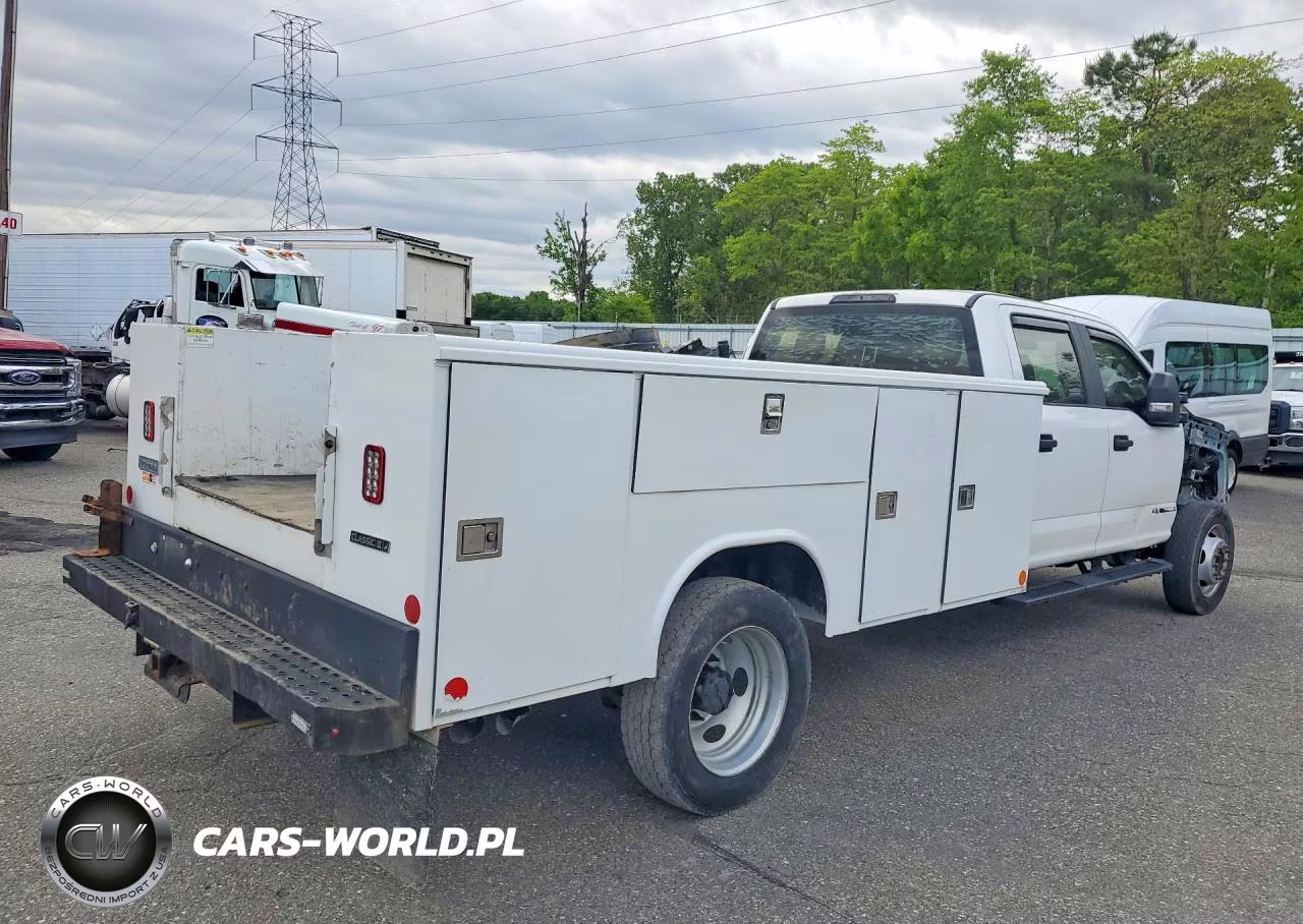 2019 Ford F550 Super Duty VIN:1FD0W5HT5KEG10116 - 3