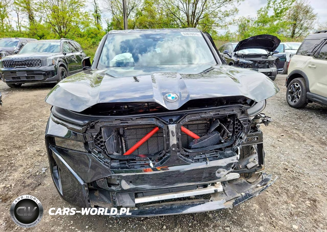 2025 BMW Xm VIN:5YM23CS03S9Z60059 - 5