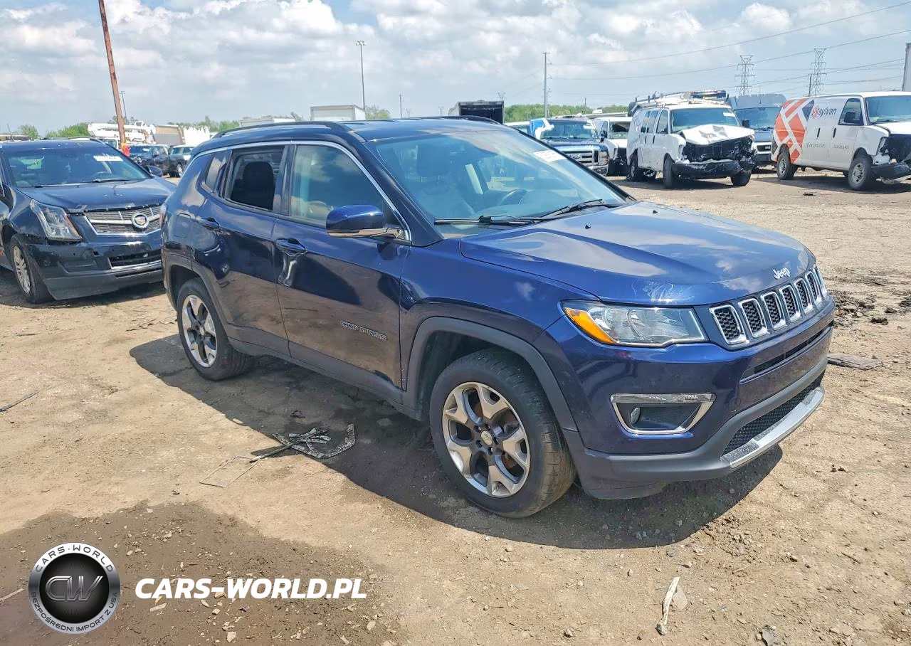 2018 Jeep Compass Limited VIN:3C4NJDCB0JT349283 - 4