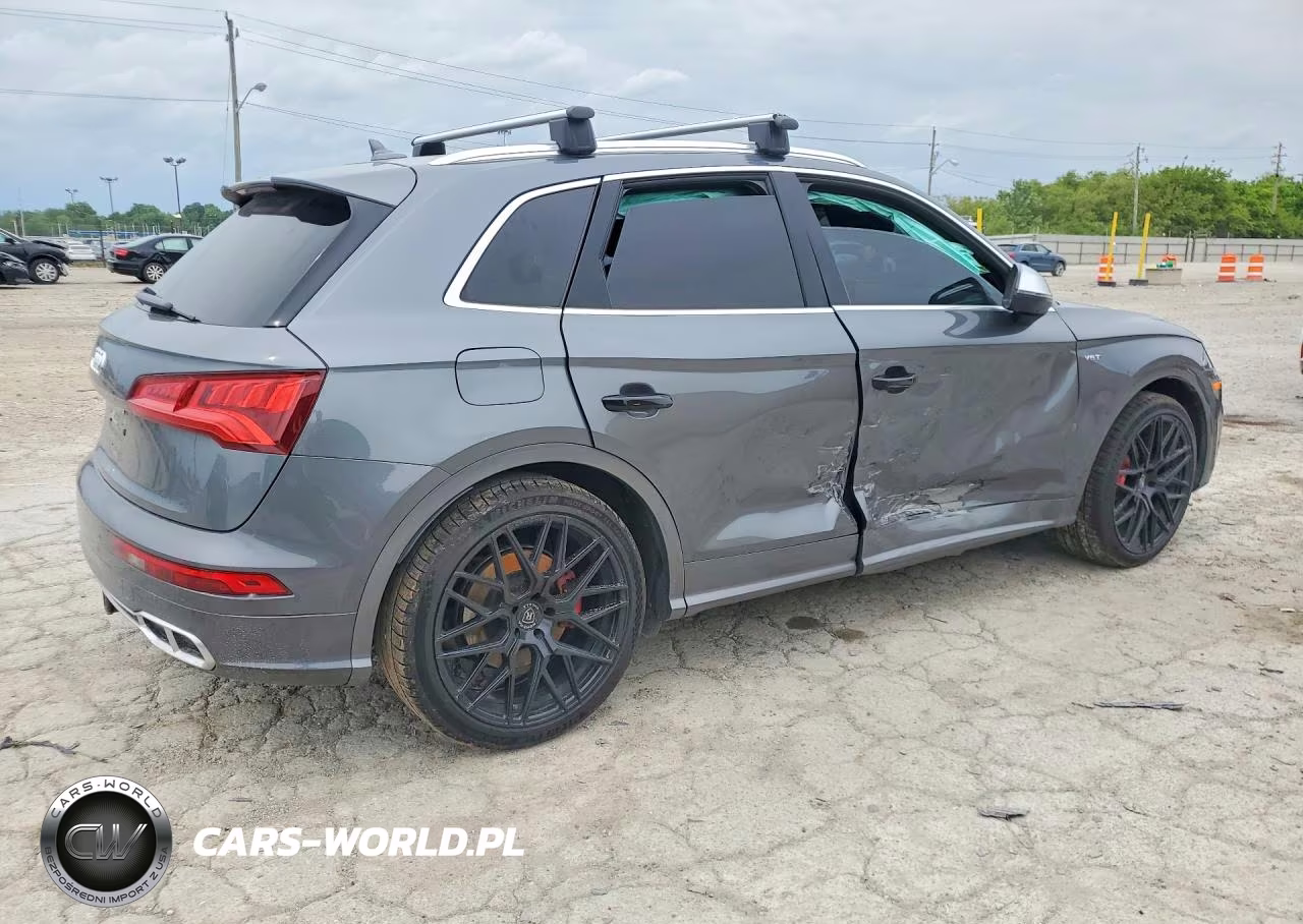 2018 Audi Sq5 Prestige VIN:WA1C4AFY1J2039992 - 3