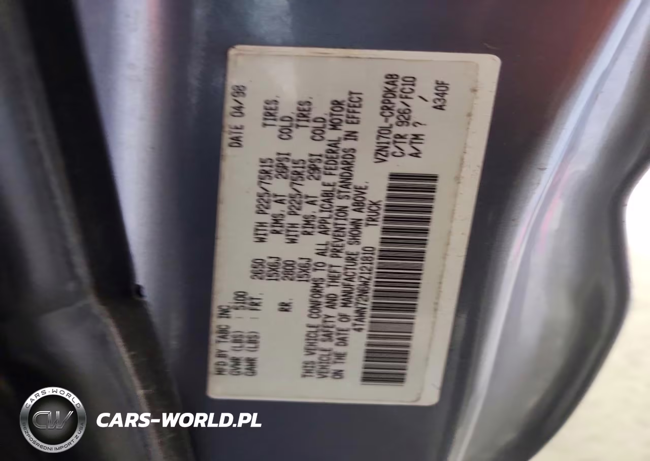1998 Toyota Tacoma Xtracab VIN:4TAWN72N6WZ121810 - 12