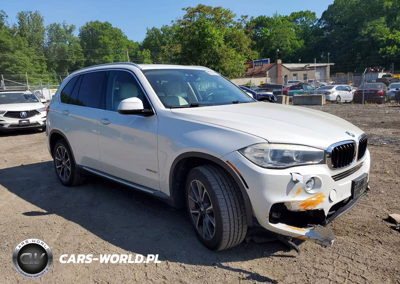 2016 BMW X5 xDrive35I VIN:5UXKR0C51G0P21023 - 4