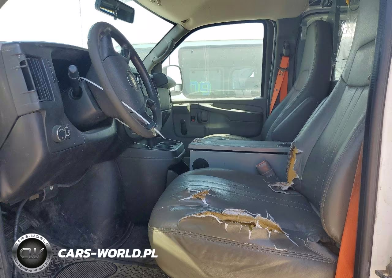 2013 Chevrolet Express G2500 VIN:1GCWGFCAXD1902863 - 7